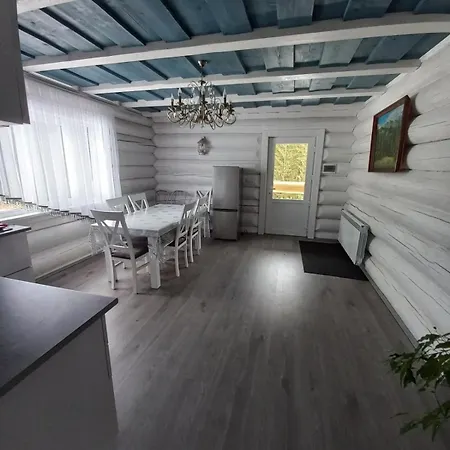 White House Aparthotel Synevyrs'ka Polyana